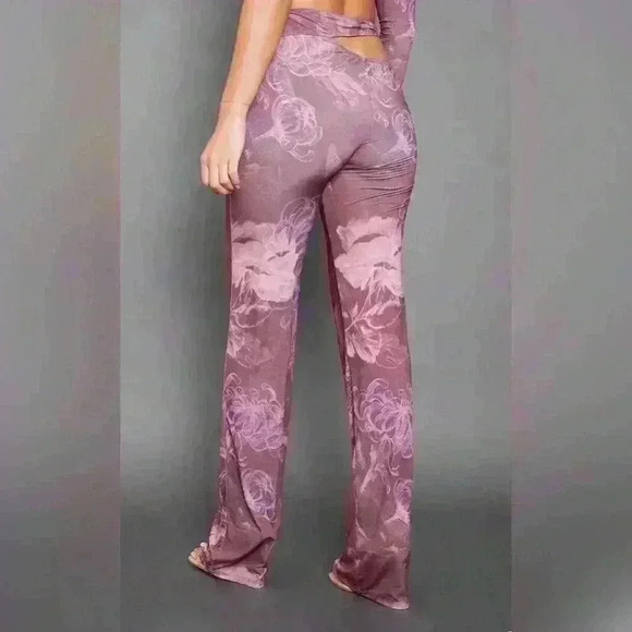 PrettyLittleThings Women’s Floral Slinky Cut‎ Out Wide Leg Pants Size 8 - Picture 8 of 9